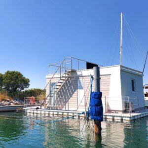 barbana-grado-floating-resort-interno-casa-galleggiante-1